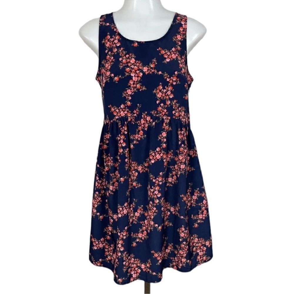 Women's Dress Bundle(Size Small) - Picture 4 of 5
